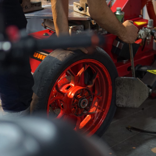 2025 Standartlarında Motosiklet Ekspertiz ile Sürüş Güvenliği